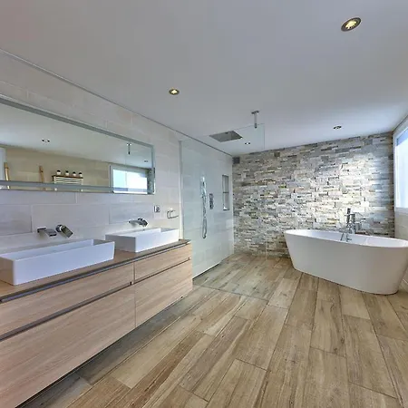 Maison Idealement Placee Vue Magnifique, Depart Ski De Fond/randonnee Depuis Le Jardin Holiday home Les Rousses