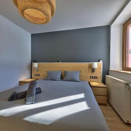 Maison Idealement Placee Vue Magnifique, Depart Ski De Fond/randonnee Depuis Le Jardin Holiday home *